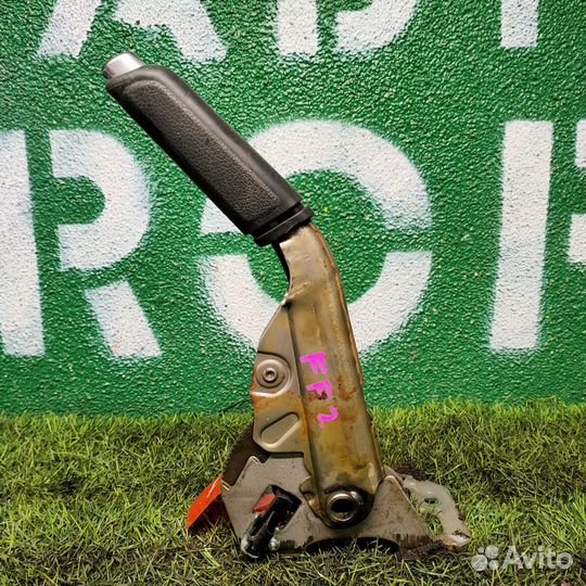 Рычаг стояночного тормоза Ford Focus 2