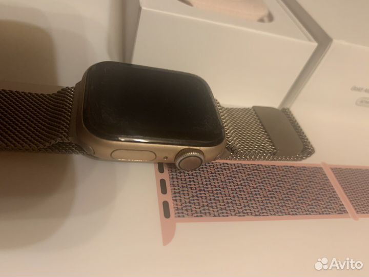 Часы apple Watch 4 40 mm