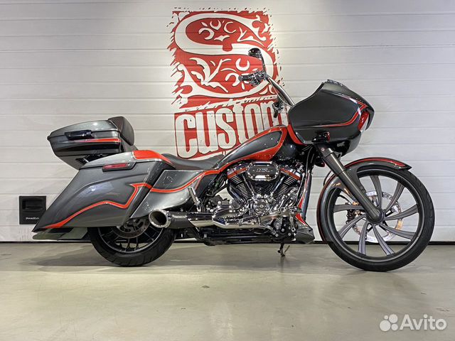 Custom Harley Davidson CVO Road Glide, 4964 км