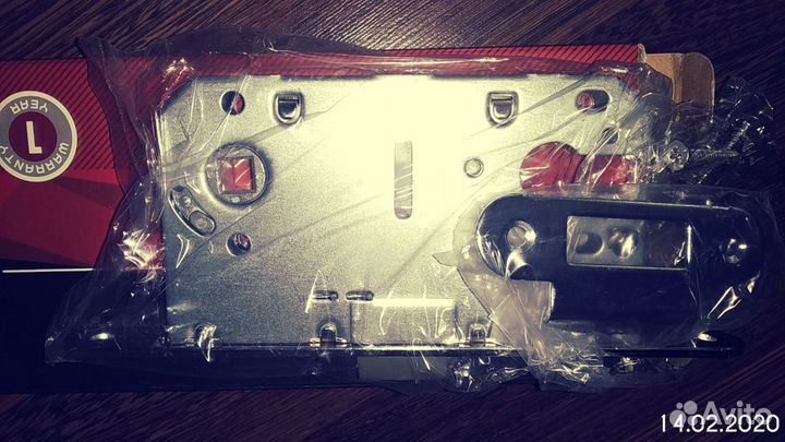 Защёлка дверная новые 2 шт