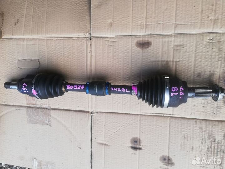 Полуось передняя левая Mazda 3