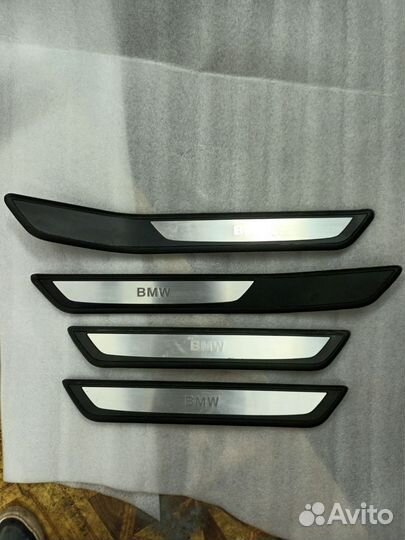 Накладки на пороги BMW 7 F02