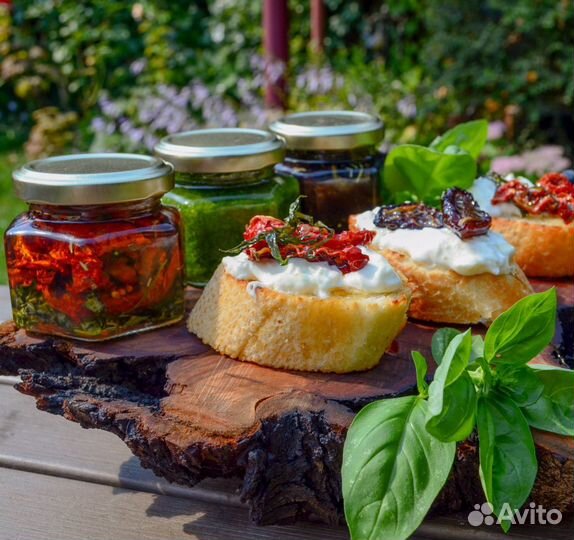 Итальянские сыры буррата, камамбер, кроттен и др