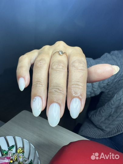 Маникюр, педикюр