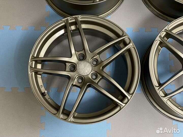 Комплект дисков из Японии