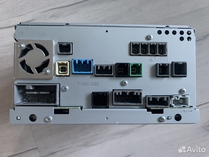 Магнитола Gathers VXM-195vfei