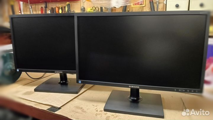 Монитор Samsung 22 дюйма