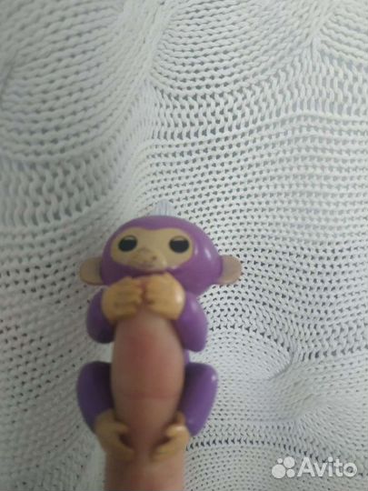 Игрушки крупные разные