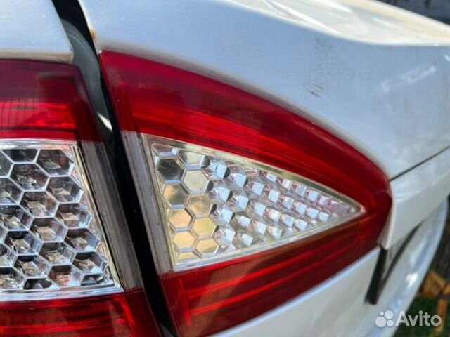 Фонарь задний левый Ford Mondeo 4 2.3