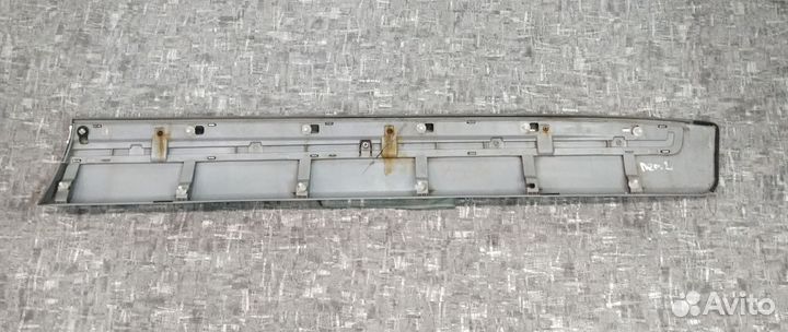 Молдинг водительской двери land cruiser 200 черный