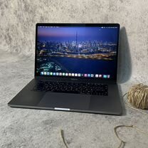 Macbook Pro 15 2019 i7 2,6 16 gb/256 gb SSD