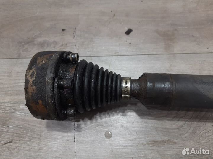 Правый привод в сборе для 1.4 CHP Skoda Octavia A7