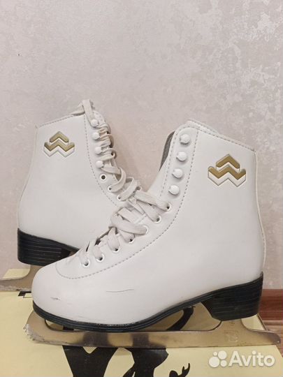 Коньки фигурные 36 размер
