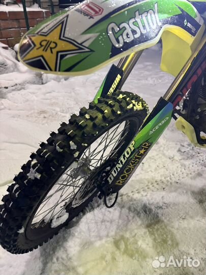 Мотоцикл 250 кубов