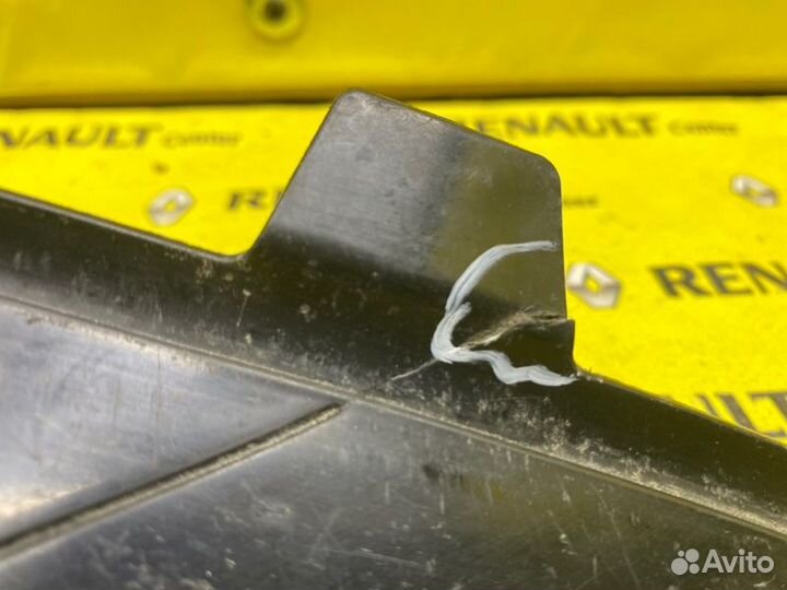 Обтекатель передний левый Suzuki Gsx-R 1000