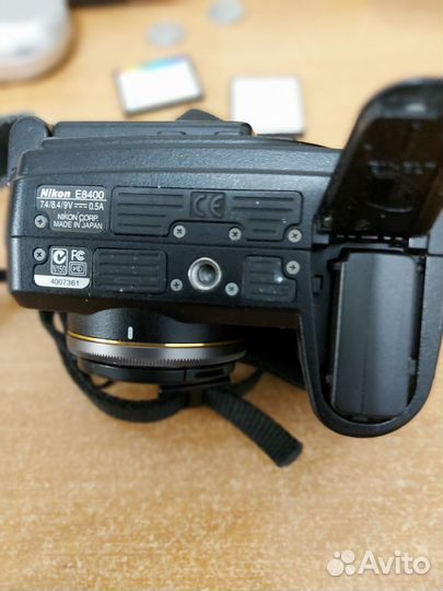 Цифровой фотоаппарат nikon coolpix Е8400 (Япония)