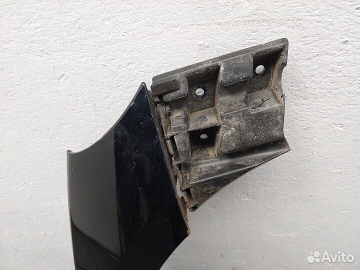 Крыло правое переднее Volvo V40