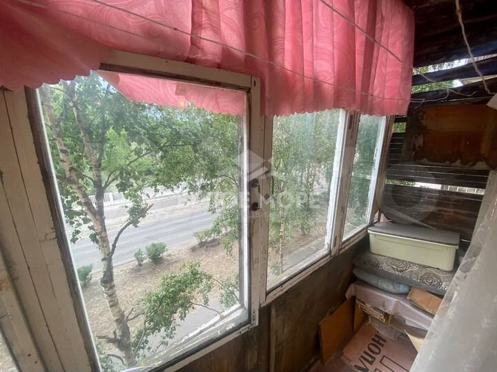 Комната 13 м² в 5-к., 3/5 эт.