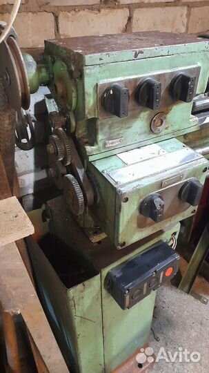 Токарный станок по металлу тв-4 (школьник)