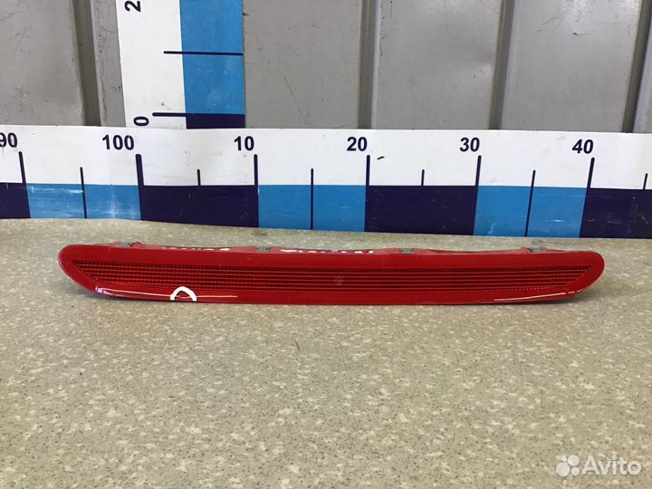 Фонарь задний (стоп сигнал) VW Tiguan 2011-2016