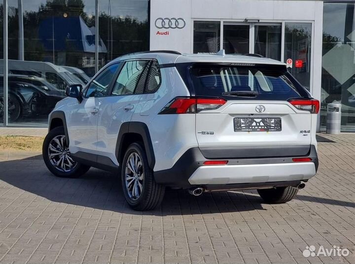 Toyota RAV4 2.0 CVT, 2024