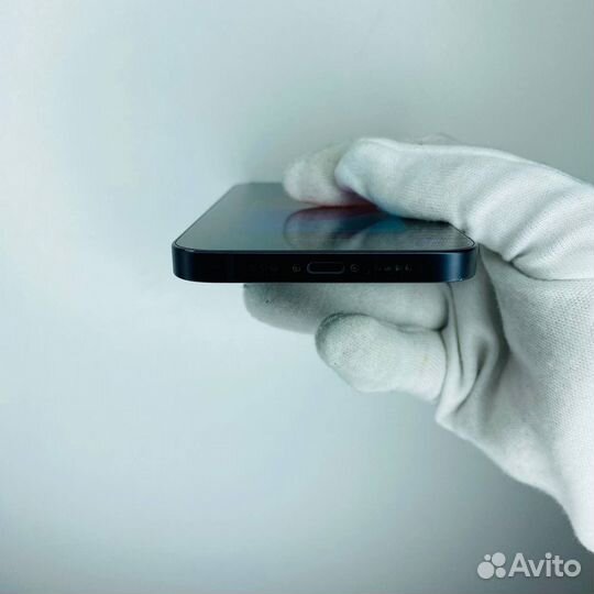 iPhone 12, 64 ГБ