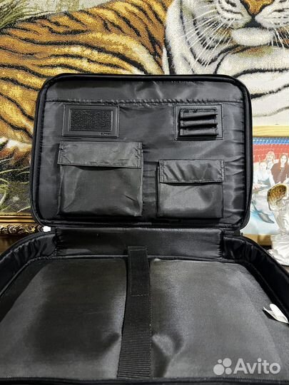 Сумка для ноутбука очень хорошего качества