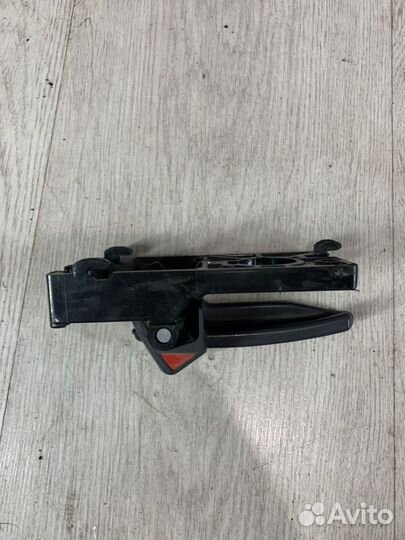 Ручка двери внутренняя салона Kia RIO 2 Лев