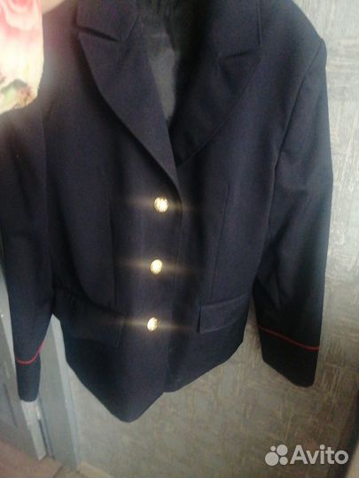 Женская форма полиции