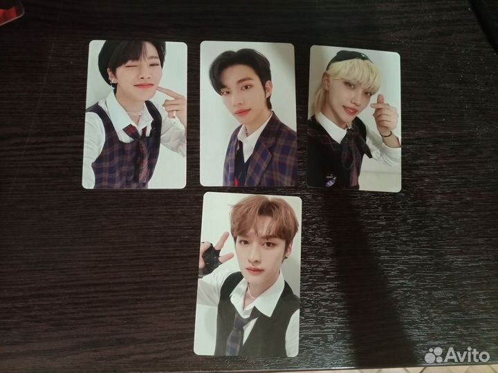 Карты stray kids christmas evel