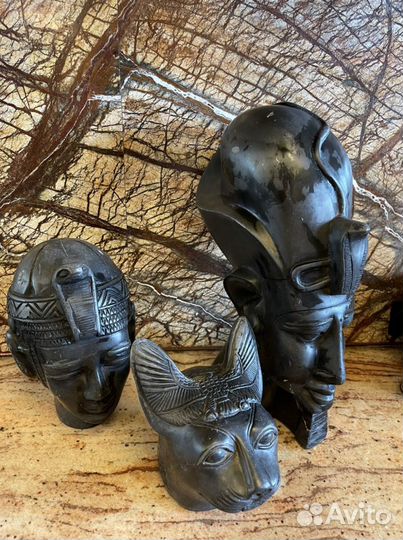 Египетские раритеты из базальта