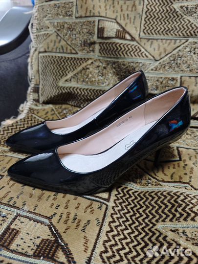 Туфли лаковые