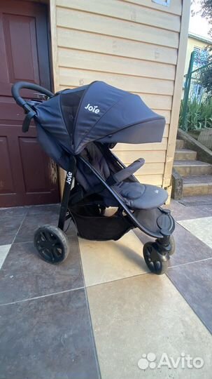 Прогулочная коляска Joie litetrax 4
