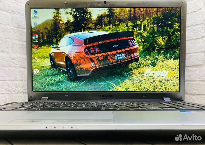 Ноутбук Samsung / A8 4500M / HDD / Radeon 7640G