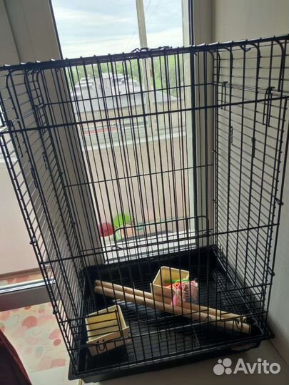 Клетка для крупного попугая