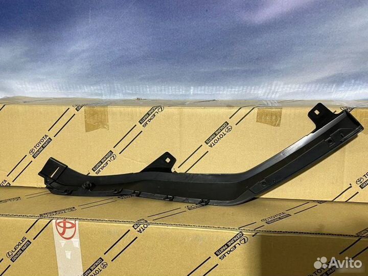 Юбка бампера левая Lexus Rx 4