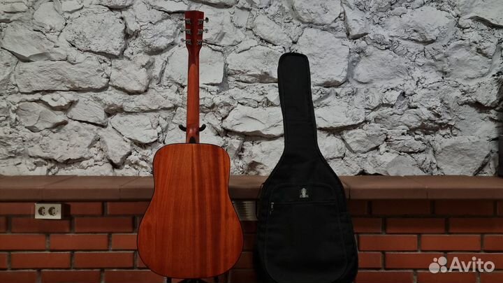 Акустическая гитара с Чехлом (Индонезия)
