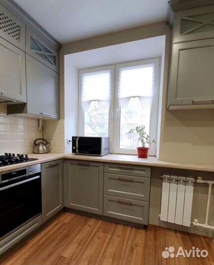 Кухня до потолка