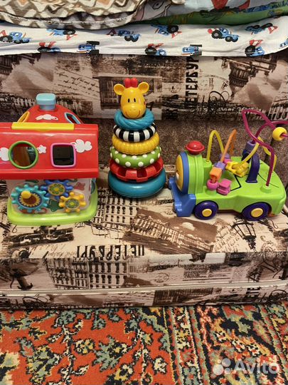 Развивающие игрушки