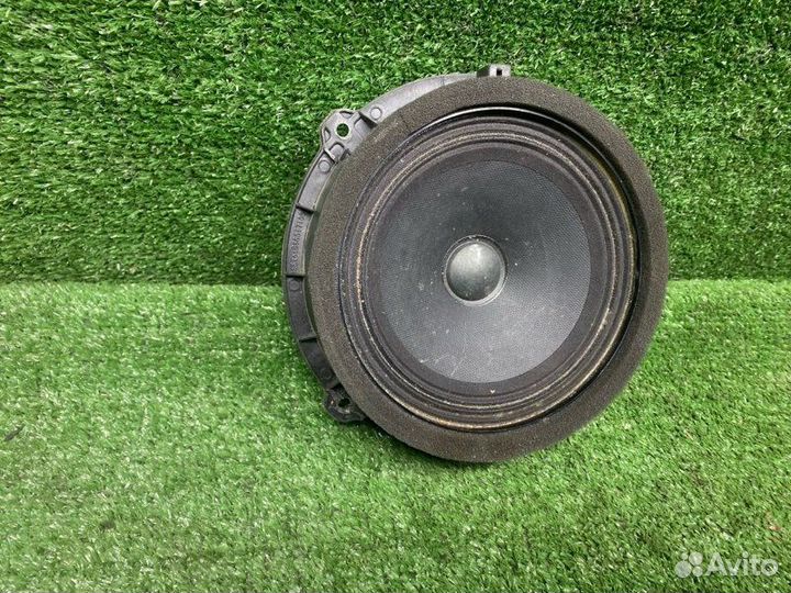Динамик задний правый Kia Ceed 2 JD