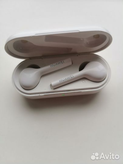 Беспроводные наушники