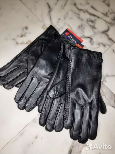 Новые перчатки из натуральной кожи
