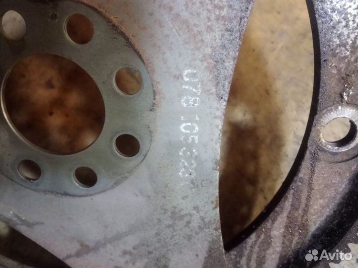 Маховик Audi A4 B5 AQD