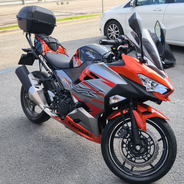 Kawasaki Ninja 400, 2018, 4 368 км