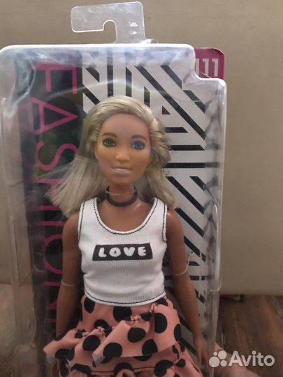 Barbie fashionistas 111