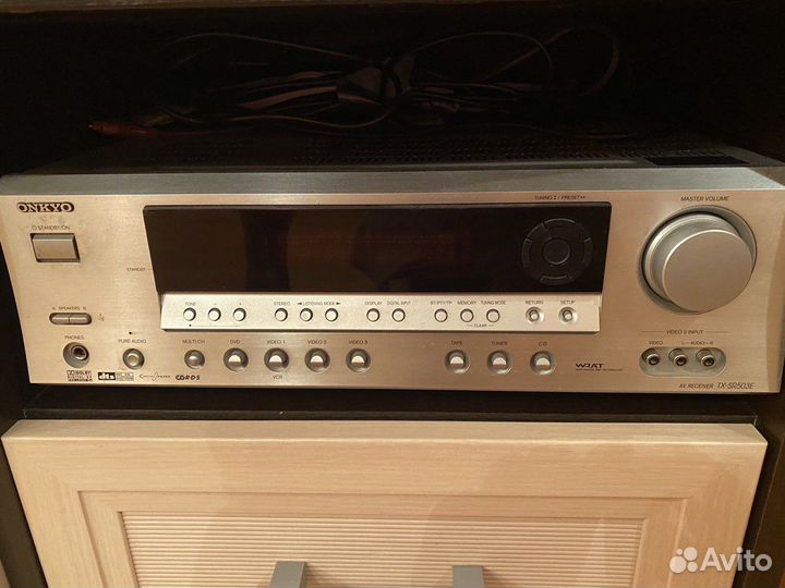 Комплект Dali concept 5.1 ресивер onkyo