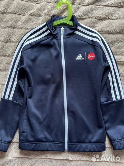 Спортивная кофта adidas р.140