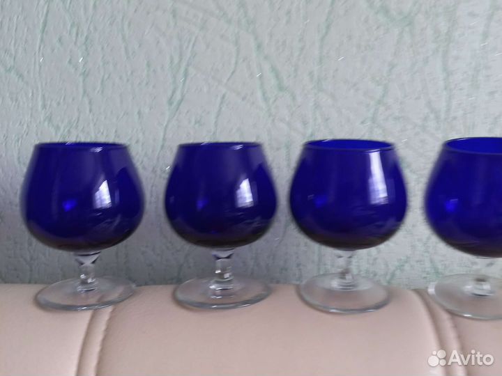 Бокалы синие