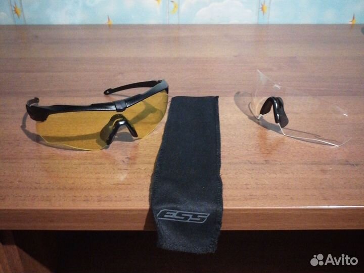 Очки есс отдам за 4000