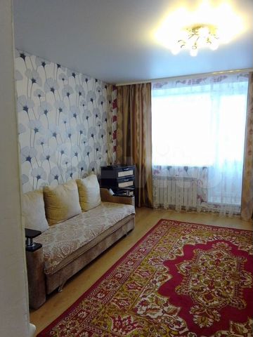 3-к. квартира, 79,8 м², 1/2 эт.